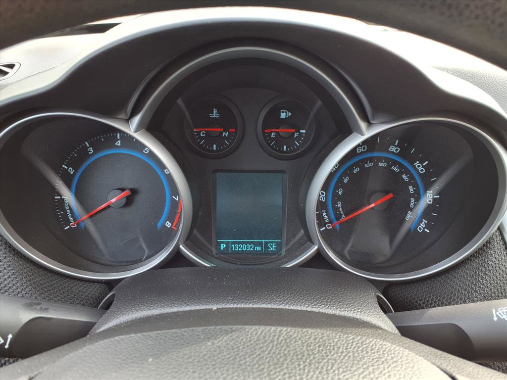 Used 2015 Chevrolet Cruze LT image 15