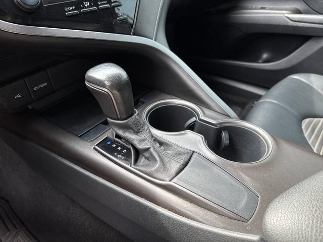 Used 2021 Toyota Camry SE FWD image 24