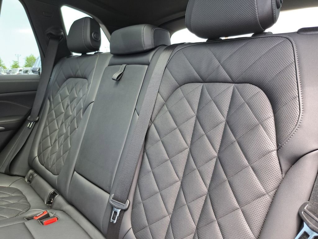 Used 2023 BMW X5 sDrive40i w/ Premium Package RWD image 23