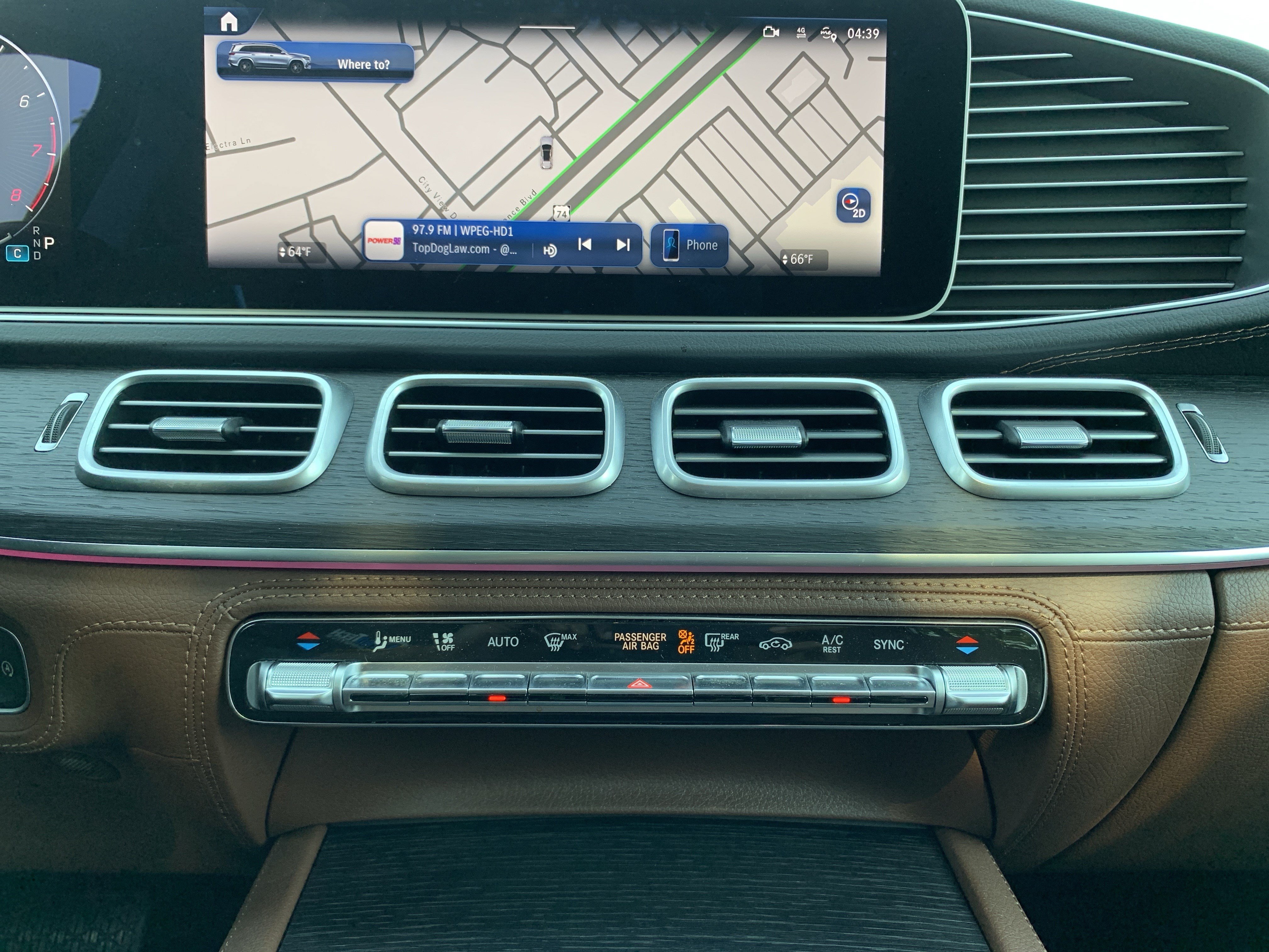 Used 2025 Mercedes-Benz GLS 450 4MATIC image 29