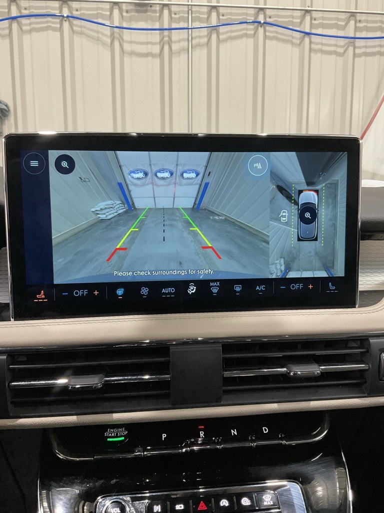 Used 2025 Lincoln Corsair FWD w/ Equipment Group 101A image 18