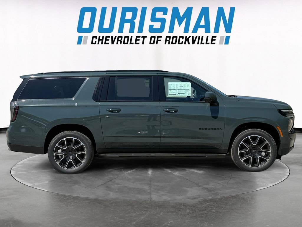 New 2026 Chevrolet Suburban RST w/ RST Capability Package AWD/4WD image 7
