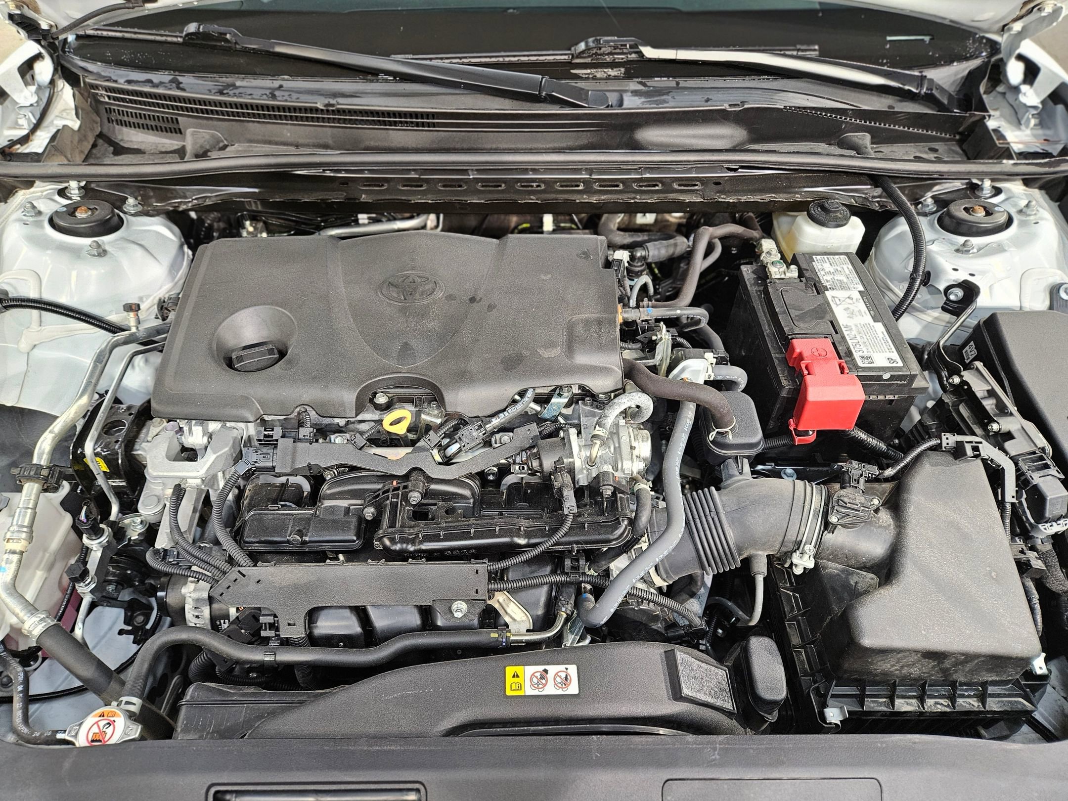 Used 2023 Toyota Camry LE image 19