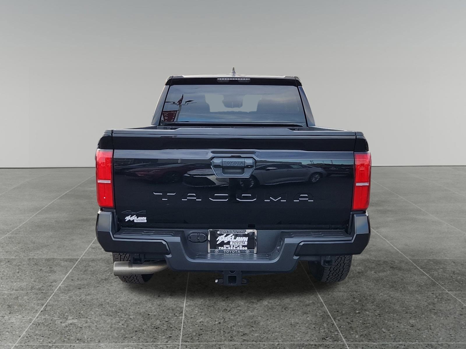 Used 2024 Toyota Tacoma TRD Off-Road image 6