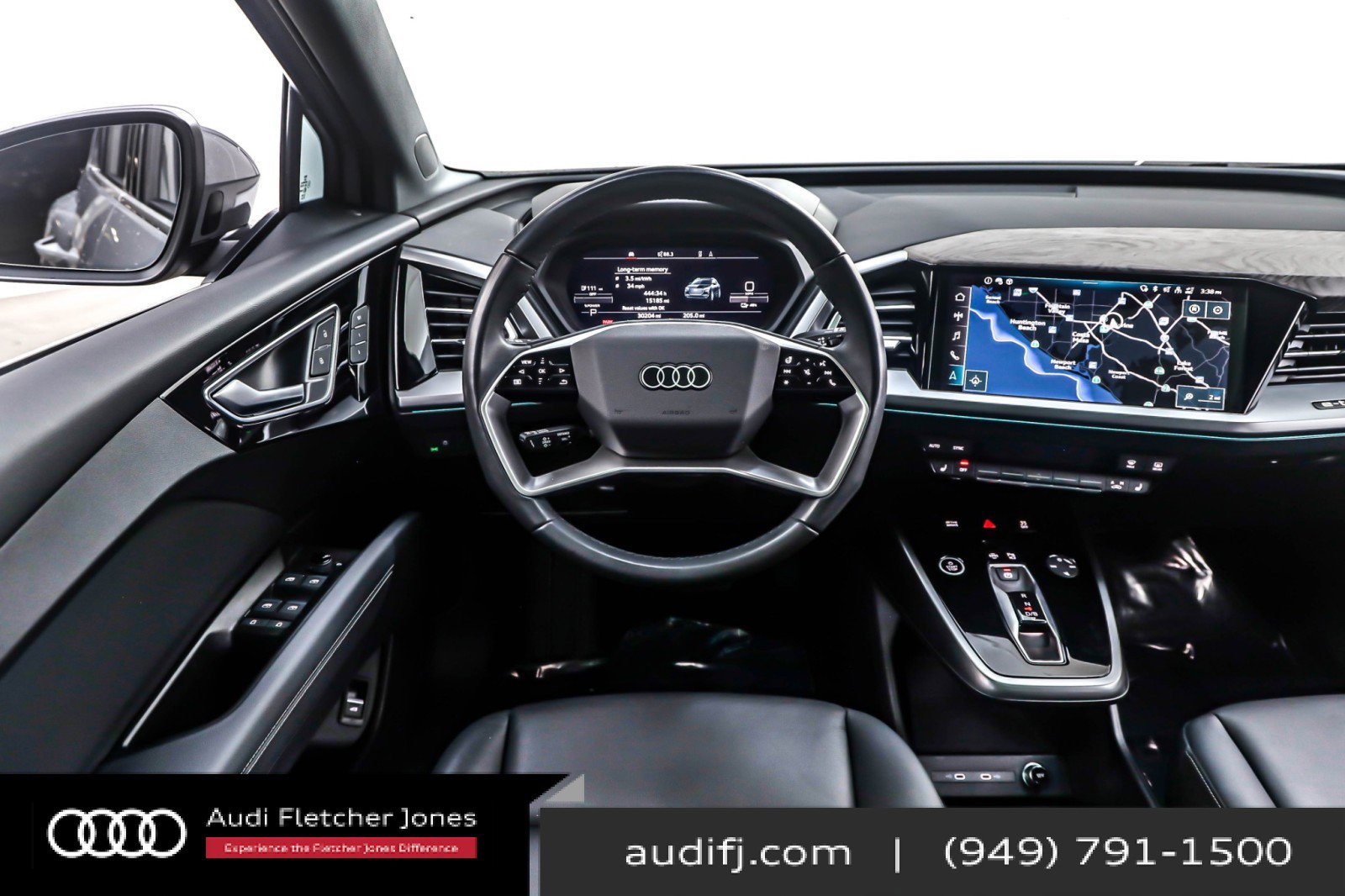 Used 2024 Audi Q4 e-tron Premium Plus image 5