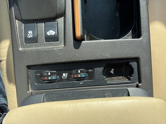 Used 2014 Lexus RX 450h AWD image 28