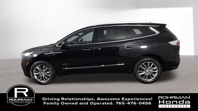 Used 2024 Buick Enclave Avenir w/ Avenir Technology Package image 6