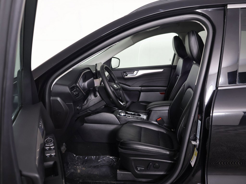 Used 2022 Ford Escape SEL image 26