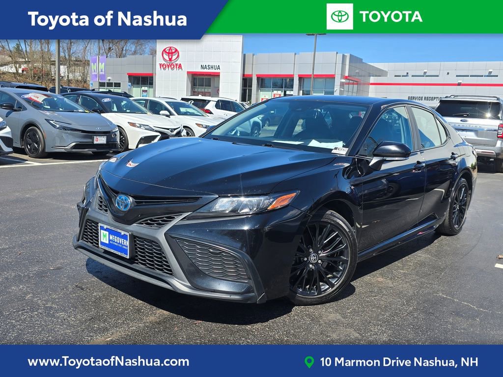 Certified 2022 Toyota Camry SE w/ Convenience Package FWD video 1