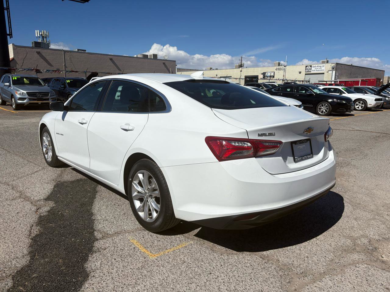 Used 2021 Chevrolet Malibu LT image 3