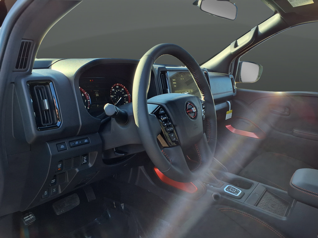 New 2026 Nissan Frontier PRO-4X w/ Pro-4x Convenience Package AWD/4WD image 25