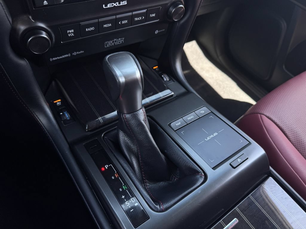 Used 2023 Lexus GX 460 Premium w/ Accessory Package AWD/4WD image 18