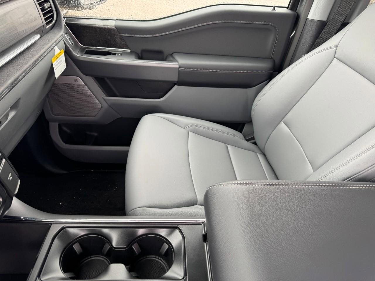 New 2025 Ford F150 Lightning Flash image 9