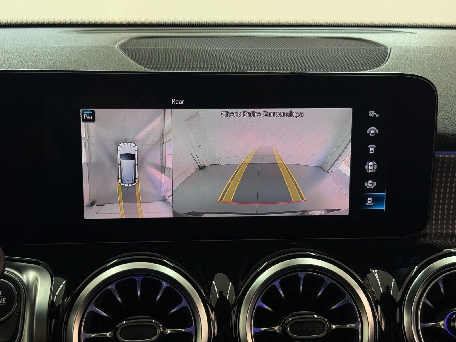 Certified 2023 Mercedes-Benz GLB 250 image 15