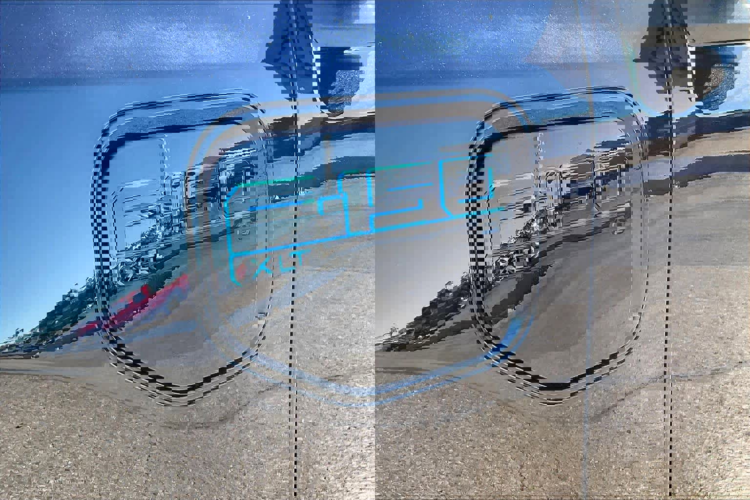 New 2025 Ford F150 Lightning XLT w/ Max Trailer Tow Package image 15