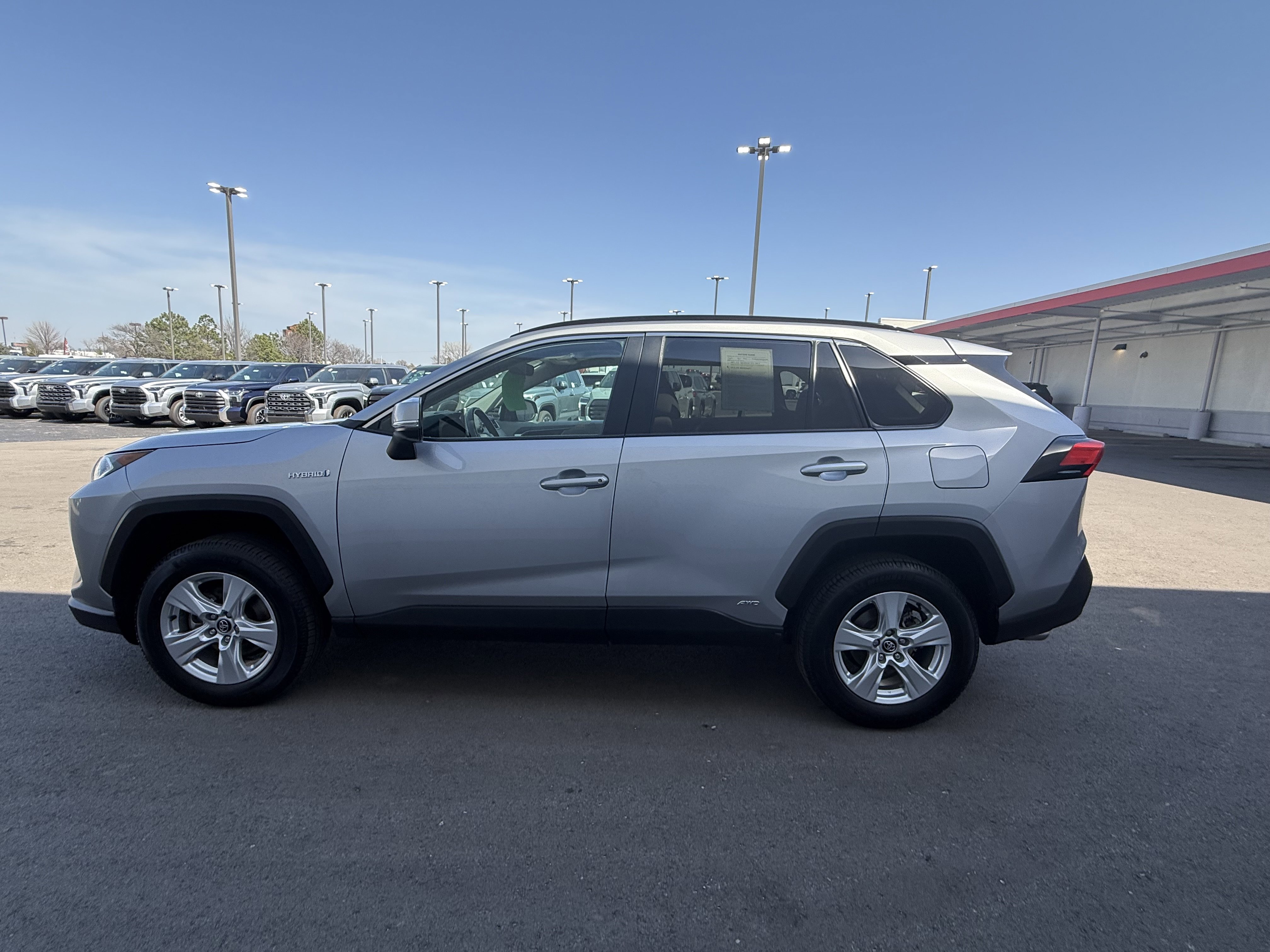 Certified 2021 Toyota RAV4 XLE w/ Convenience Package image 17