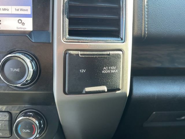 Used 2019 Ford F150 Lariat image 23