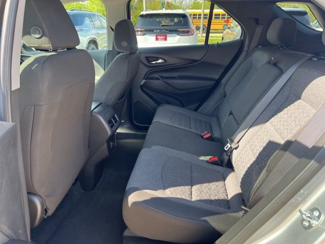 Used 2024 Chevrolet Equinox LT FWD image 23