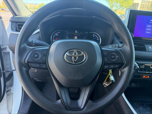 Certified 2024 Toyota RAV4 LE AWD/4WD image 30