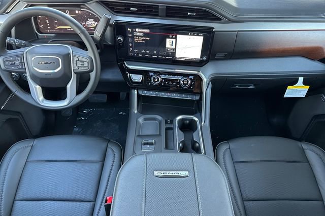 New 2026 GMC Sierra 2500 Denali w/ Denali Reserve Package image 15
