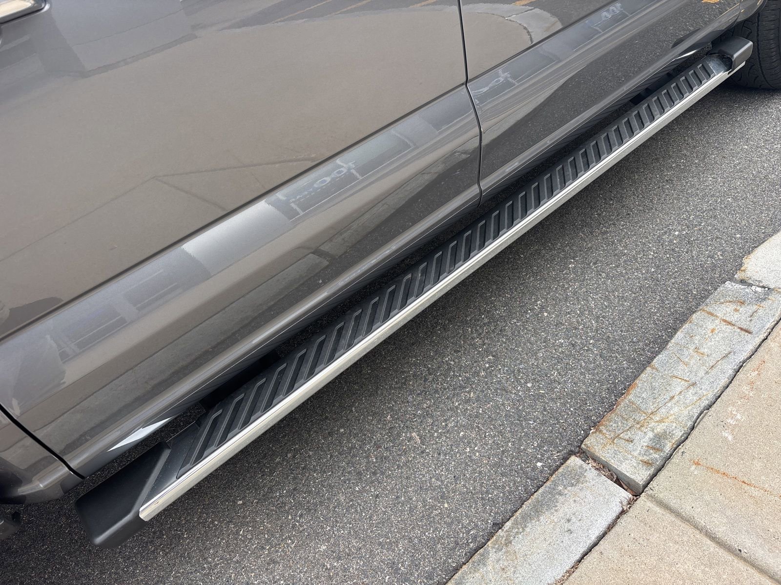 Certified 2022 Ford F150 XLT w/ Equipment Group 302A High image 43