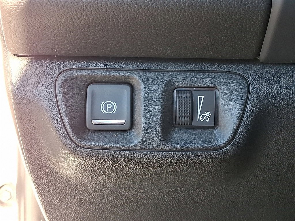 Used 2023 GMC Acadia SLE w/ Driver Convenience Package image 27