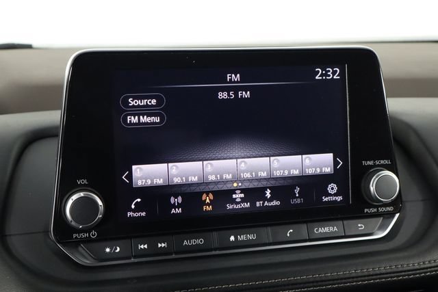 Used 2023 Nissan Rogue SV FWD image 26
