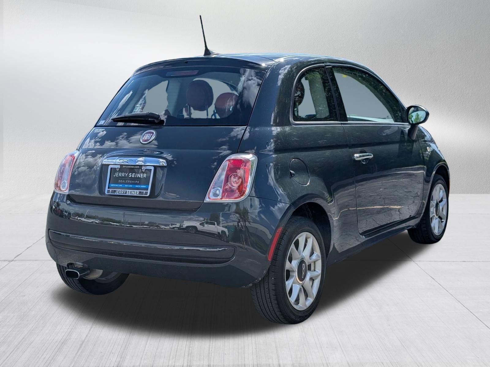 Used 2017 FIAT 500 Pop FWD image 5