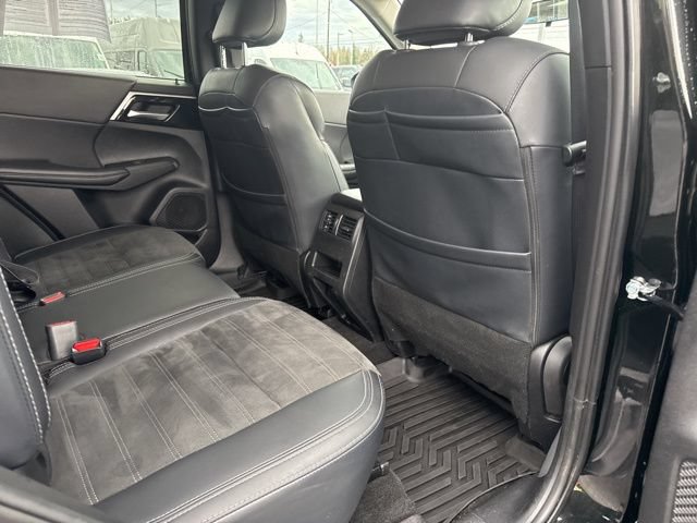 Used 2024 Mitsubishi Outlander SE AWD/4WD image 31
