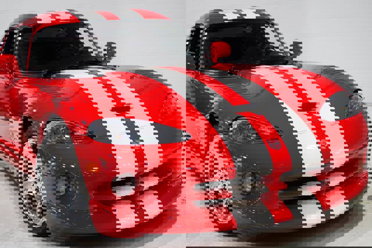 Used 2002 Dodge Viper GTS image 24