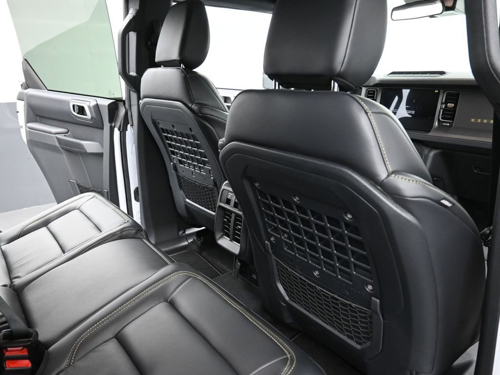 New 2025 Ford Bronco Badlands image 12