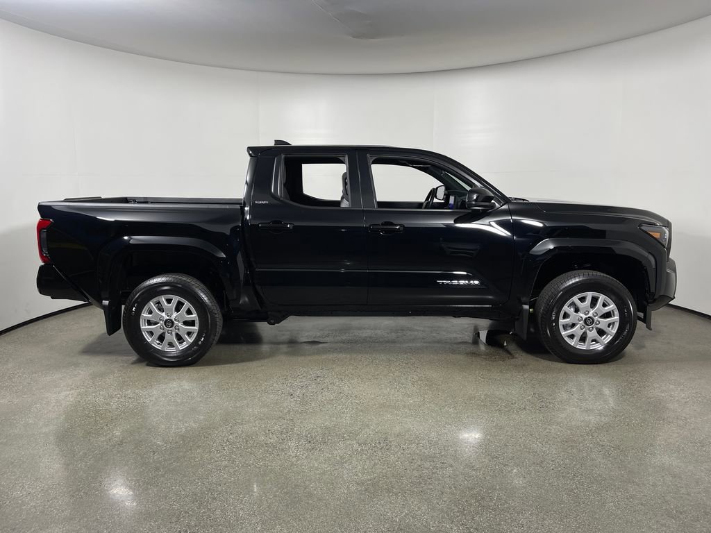 New 2026 Toyota Tacoma SR5 AWD/4WD image 2
