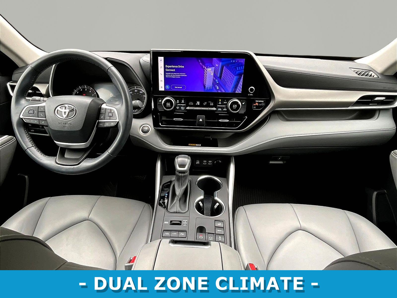 Used 2024 Toyota Highlander XLE AWD/4WD image 7
