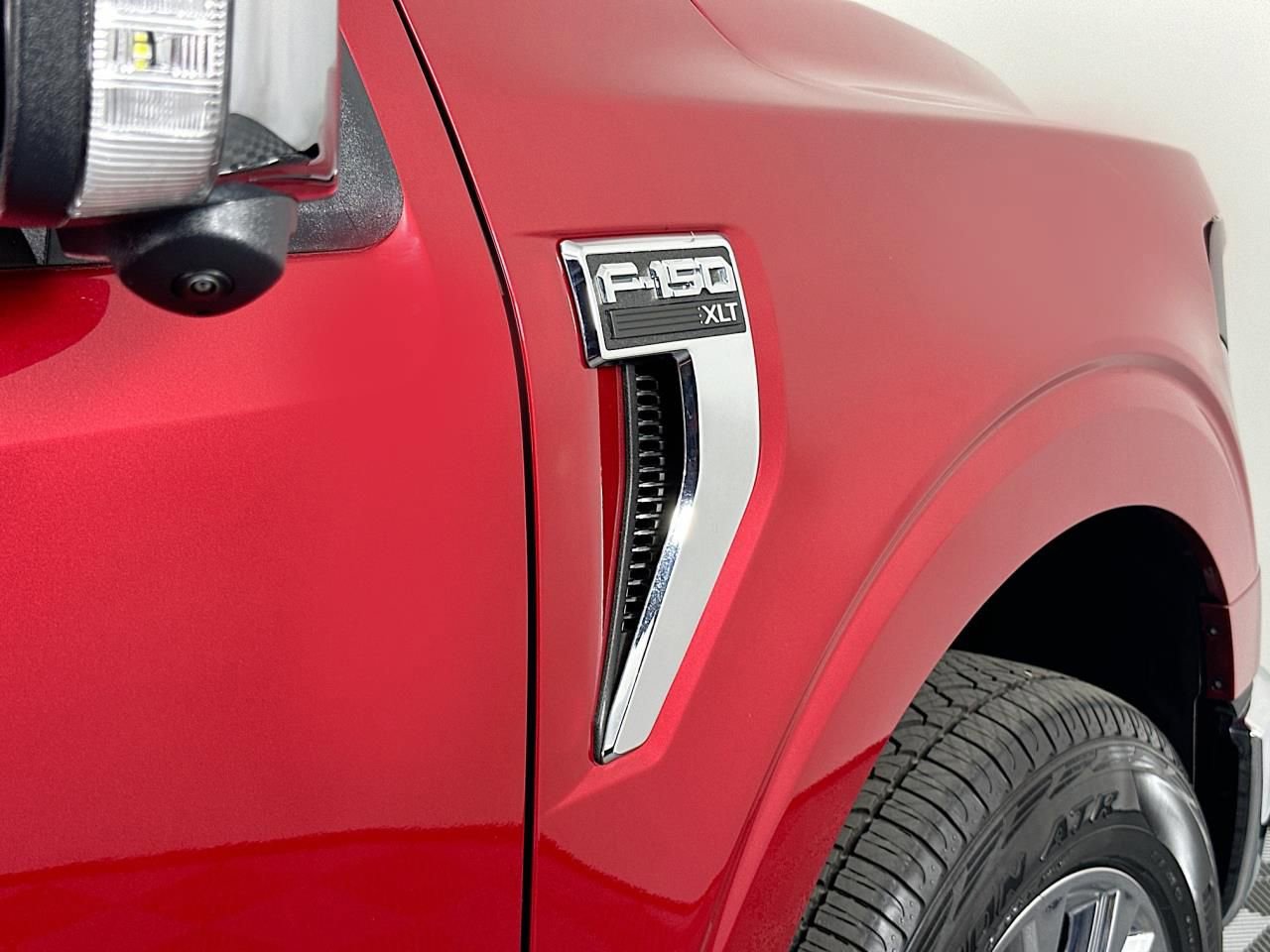 Used 2024 Ford F150 XLT w/ Equipment Group 302A MID image 16