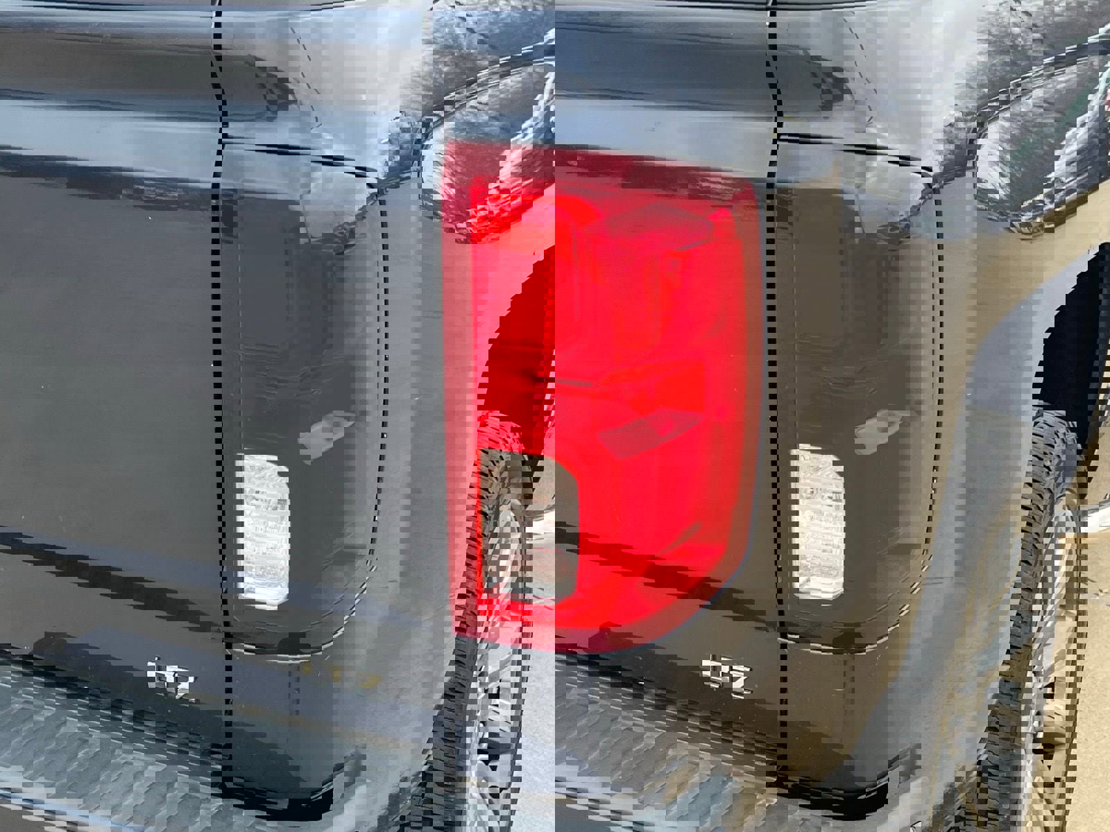 Used 2018 Chevrolet Silverado 1500 LTZ Z71 w/ Centennial Edition AWD/4WD image 14