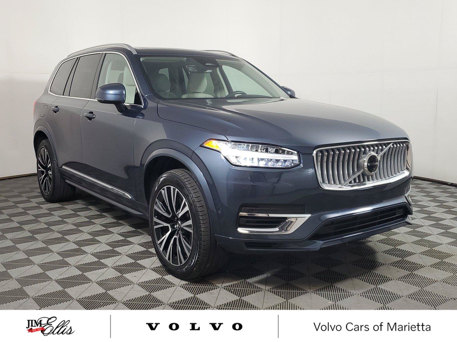 Used 2024 Volvo XC90 T8 Plus
