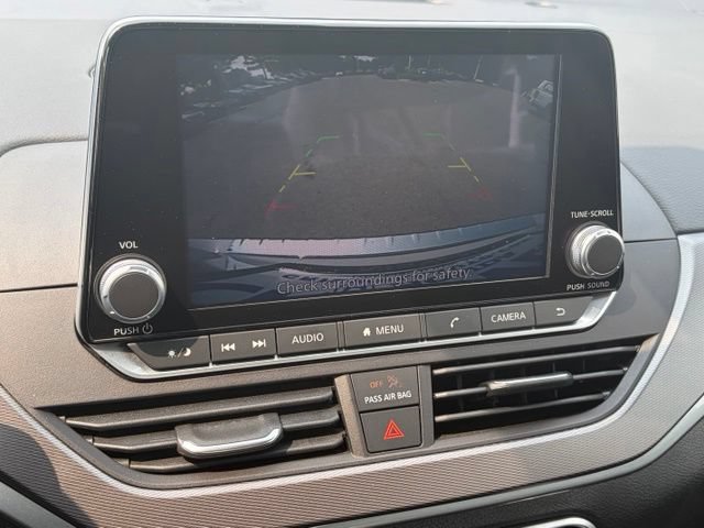 Used 2023 Nissan Altima 2.5 SR FWD image 3