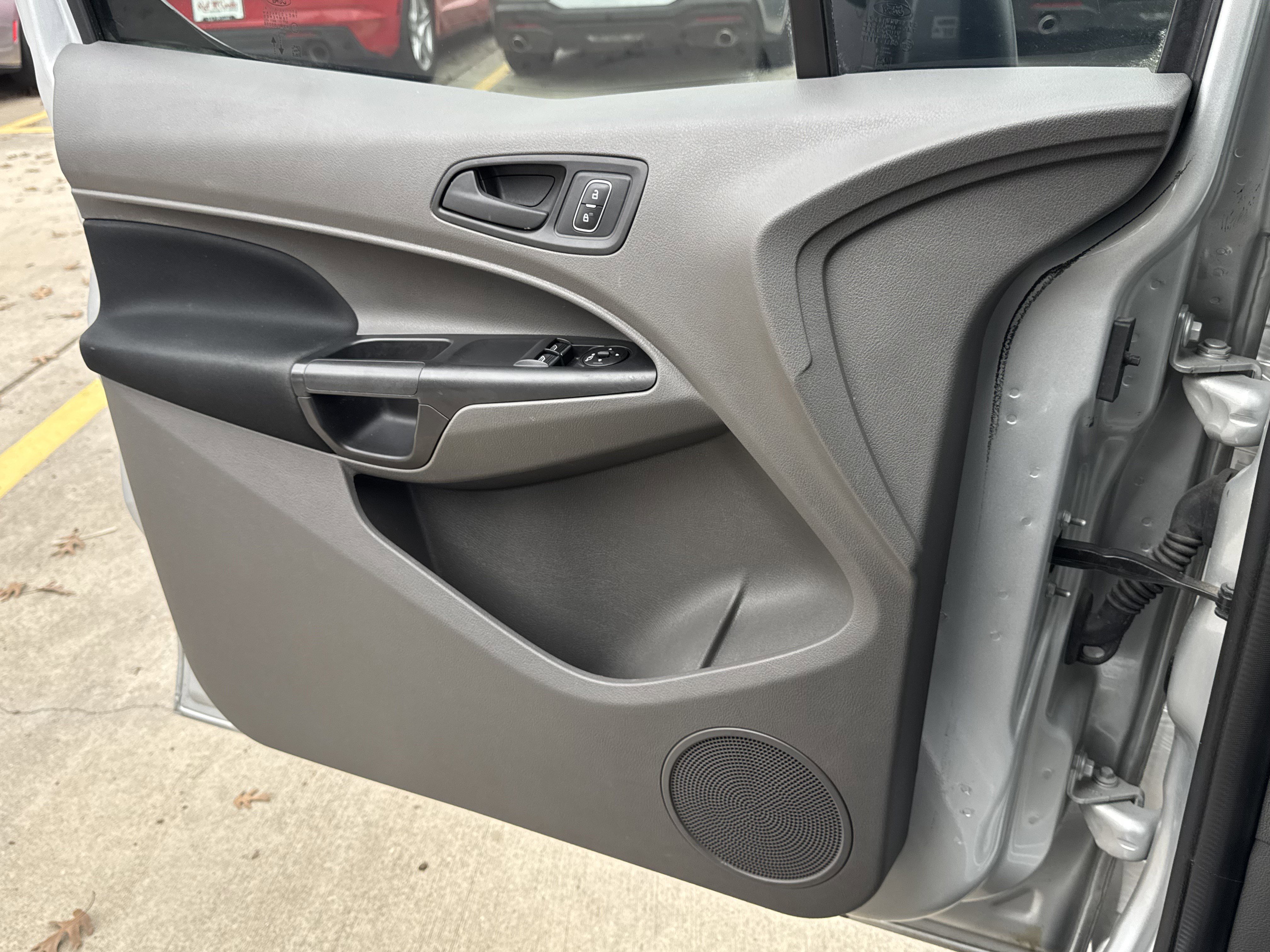 Used 2023 Ford Transit Connect XL image 21