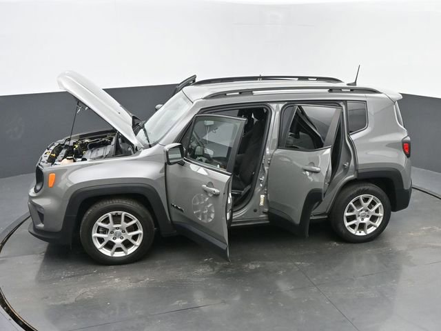 Used 2019 Jeep Renegade Latitude FWD image 62