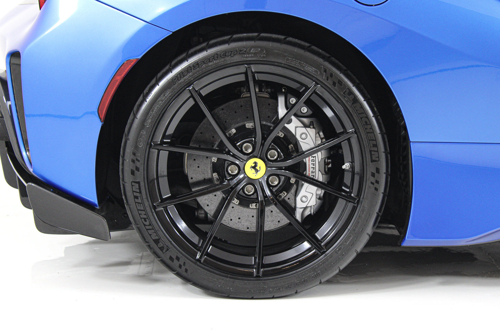 Used 2020 Ferrari 488 Pista Coupe RWD image 15