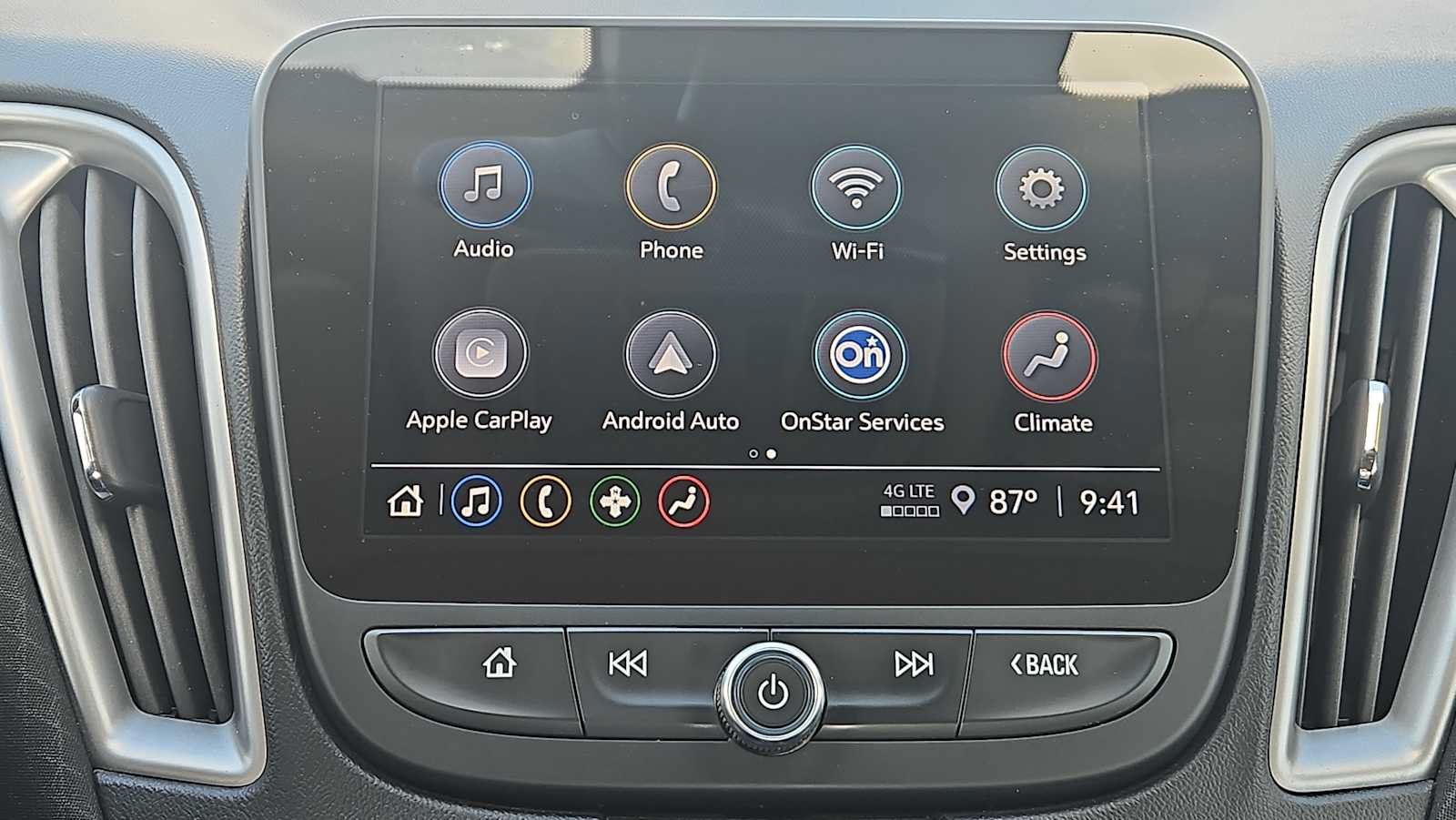 Used 2024 Chevrolet Malibu LT FWD image 20