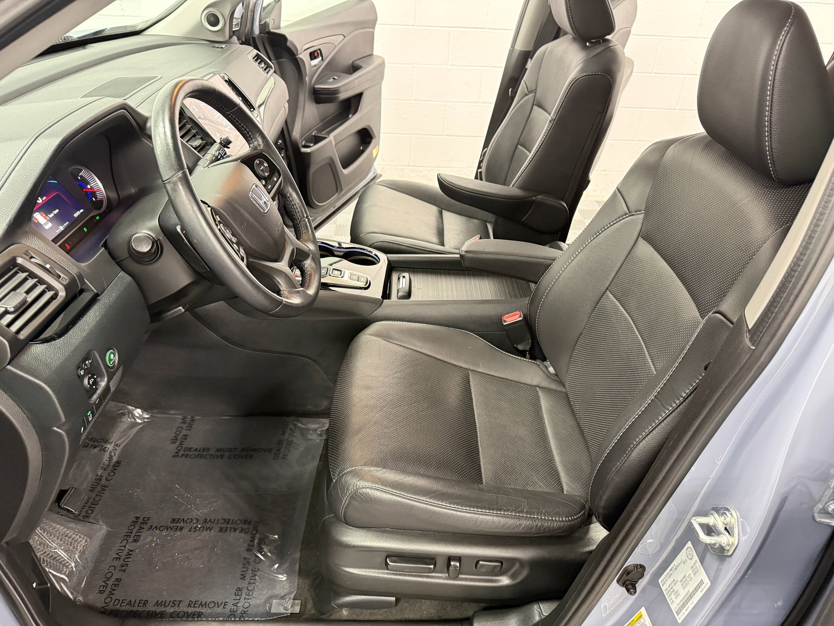 Used 2022 Honda Pilot Touring image 11