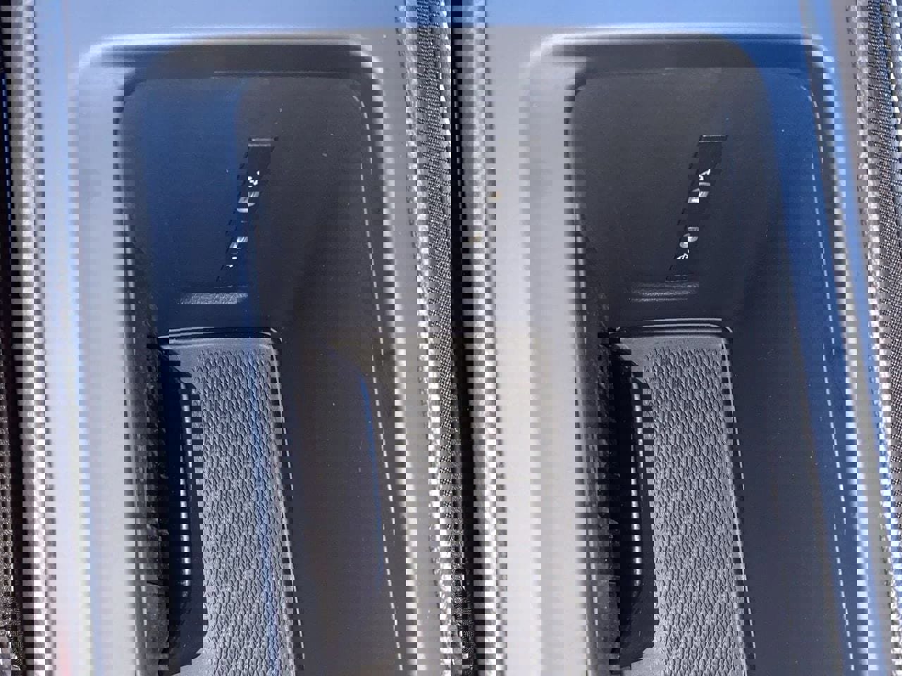 New 2026 Volkswagen Tiguan SE R-Line image 25