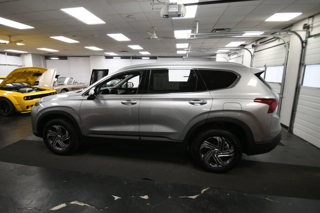 Used 2023 Hyundai Santa Fe SEL AWD/4WD image 5