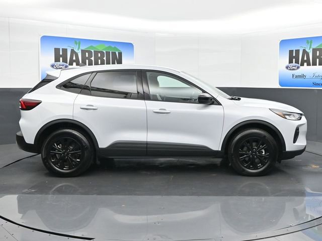 New 2025 Ford Escape Active w/ Cold Weather Package image 7