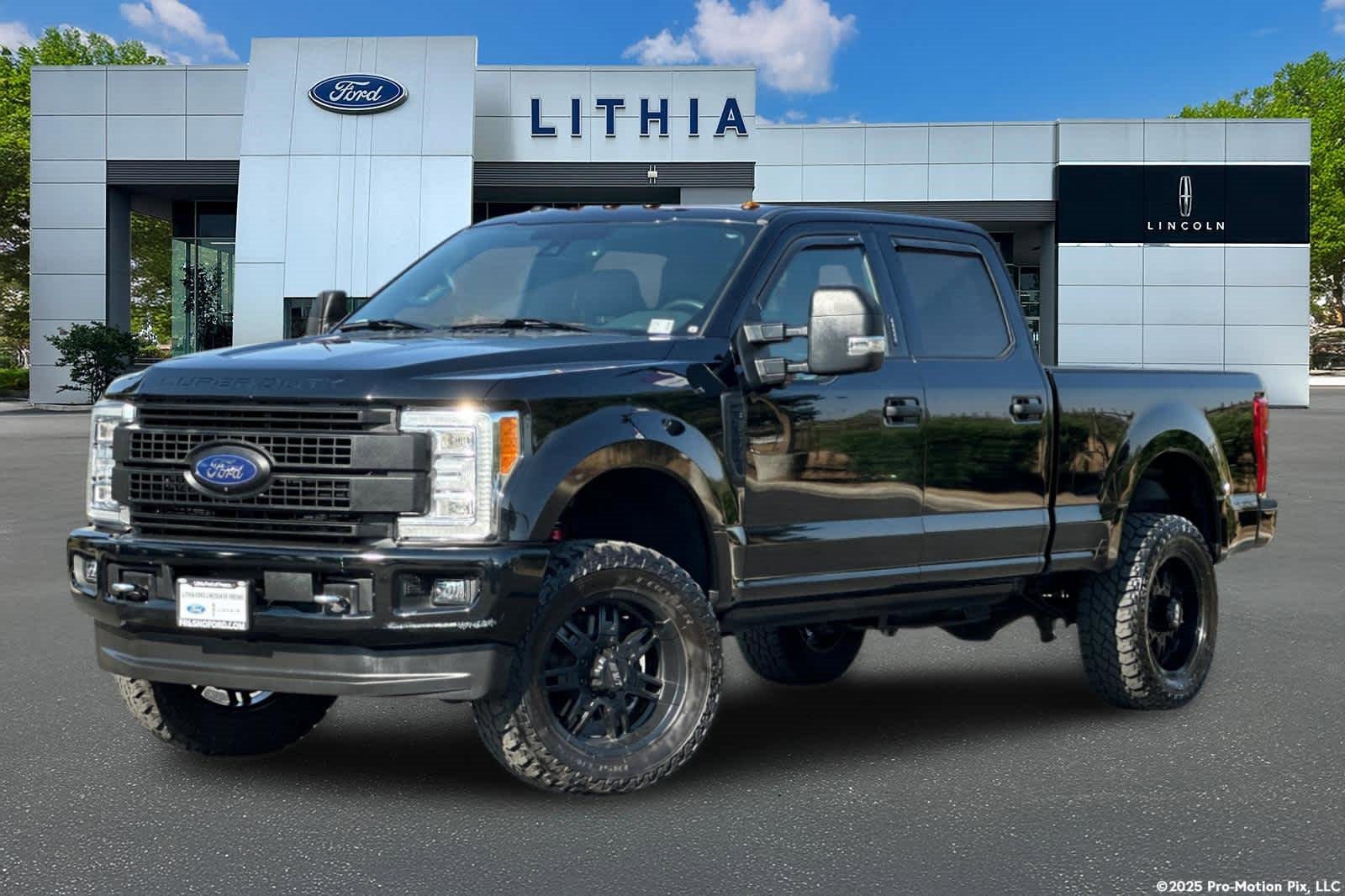 Certified 2017 Ford F250 Platinum w/ Platinum Ultimate Package