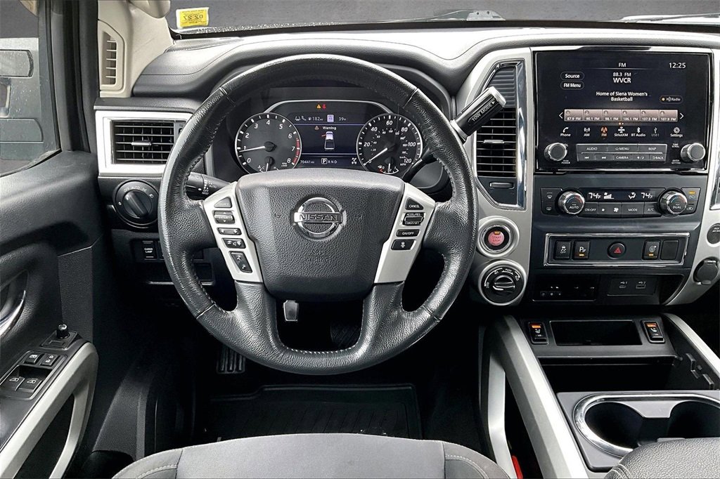 Used 2020 Nissan Titan SV w/ SV Convenience Package image 9