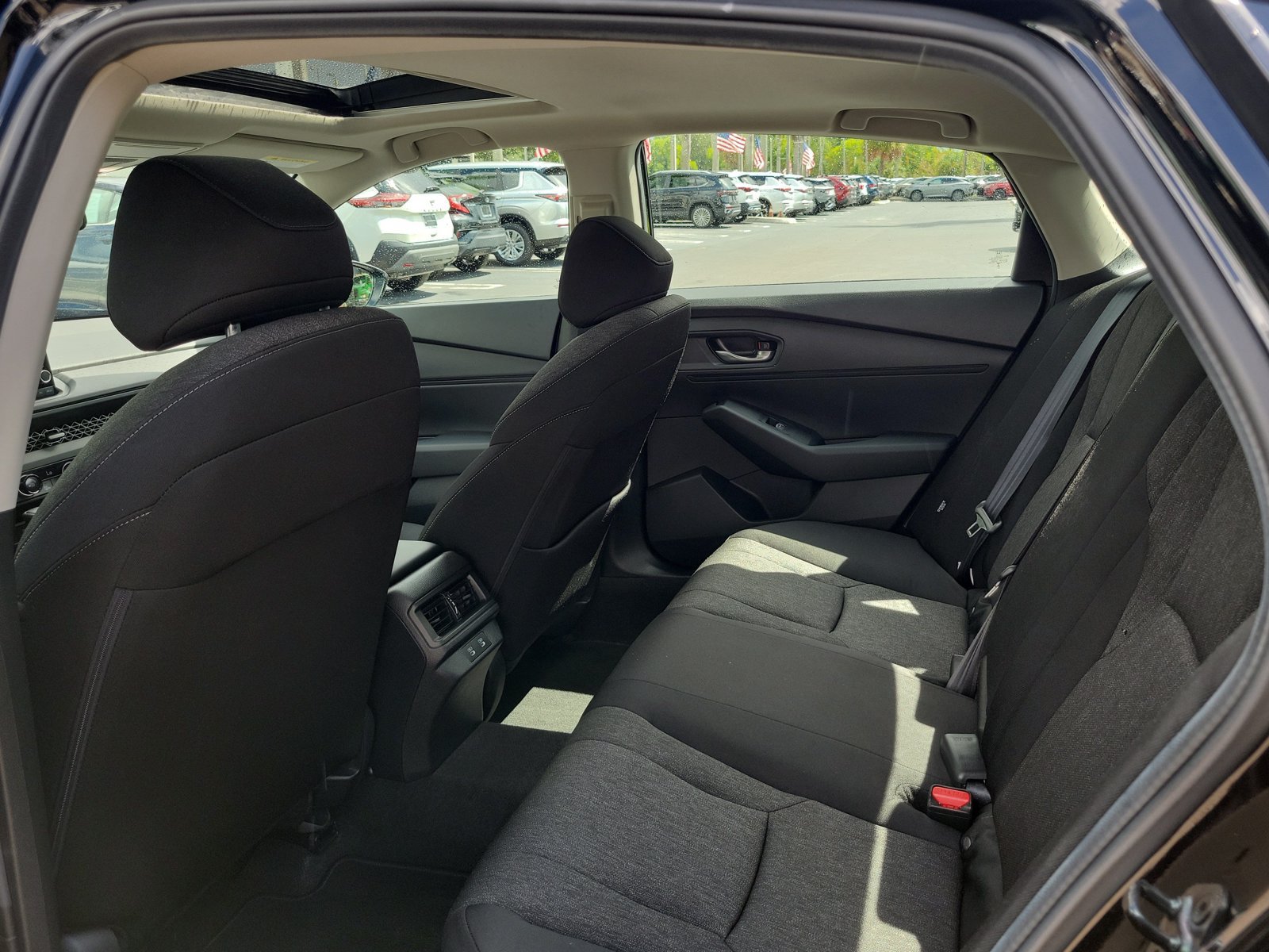 Used 2025 Honda Accord SE image 12