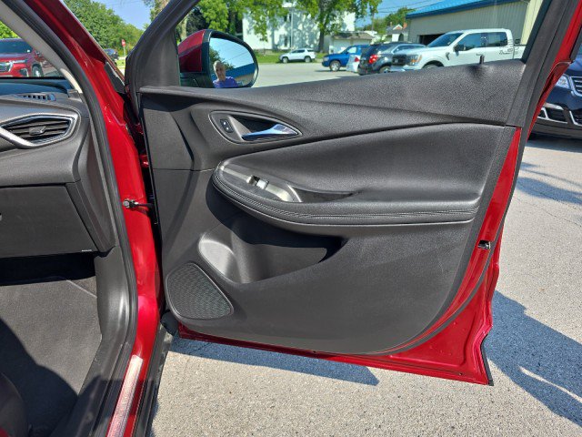Used 2023 Buick Encore GX Preferred w/ Cold Weather Comfort Package FWD image 34