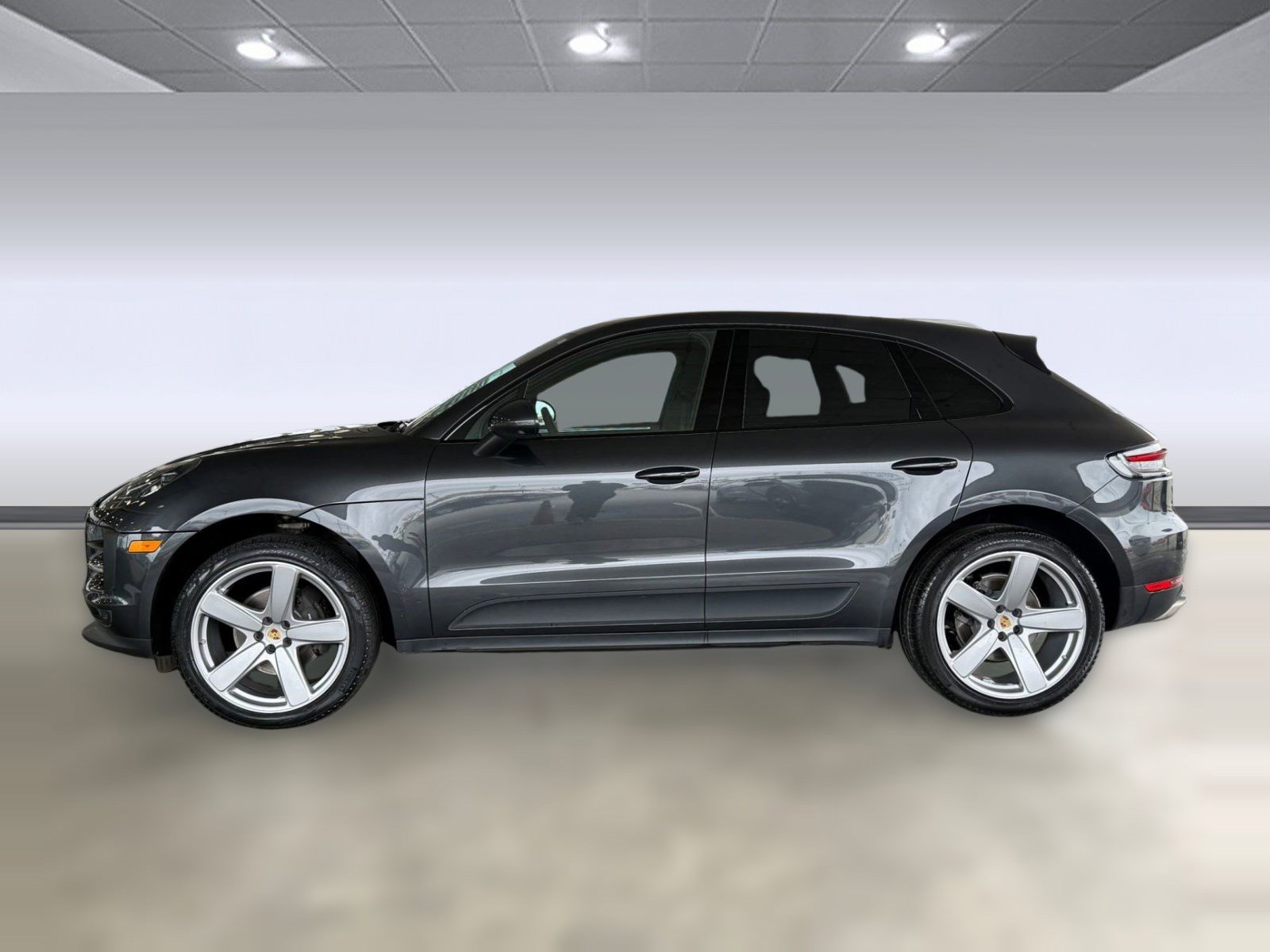 Used 2020 Porsche Macan AWD image 2